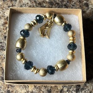Elegant Gold and Blue Beaded Bracelet
